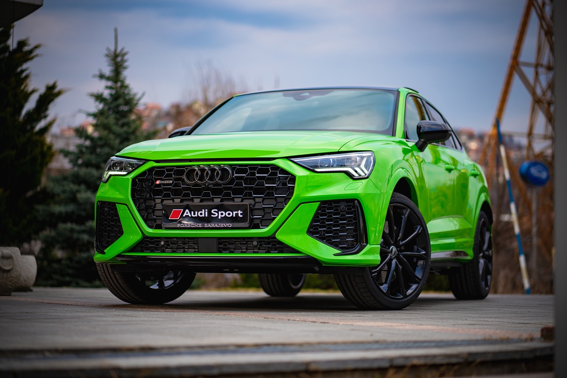 AUDI RSQ3